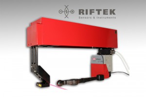 non-contact measurement of geometrical parameters of objects, specifically suspension arms